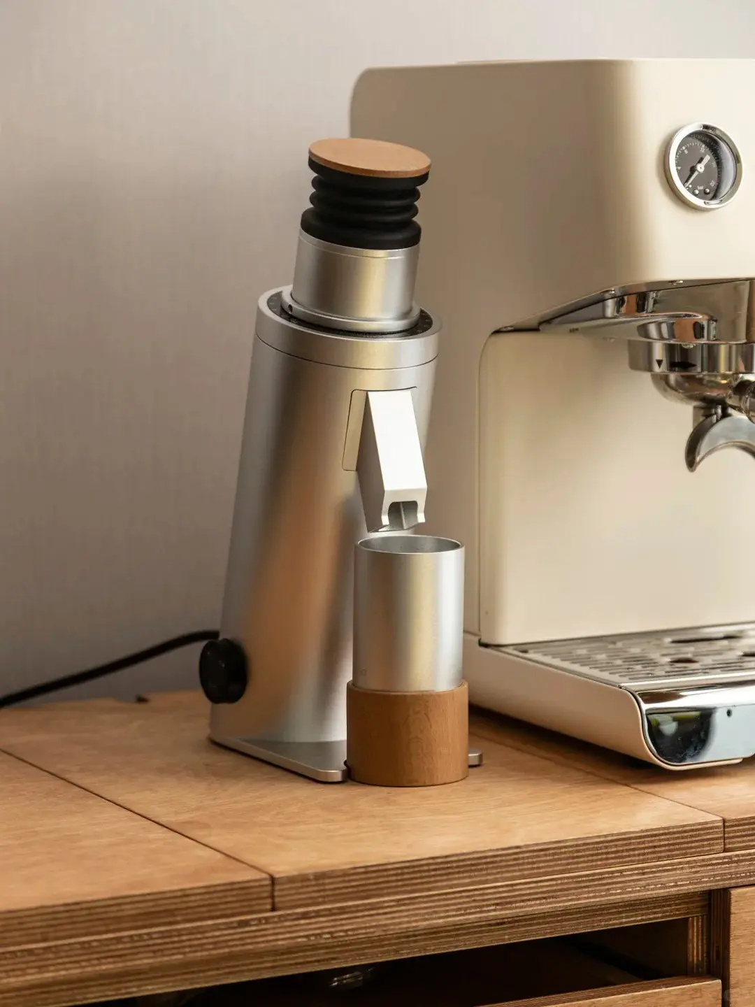 From Factory to Coffee Grinder – The Birth Journey of QIKA ELECTRIC Grinders