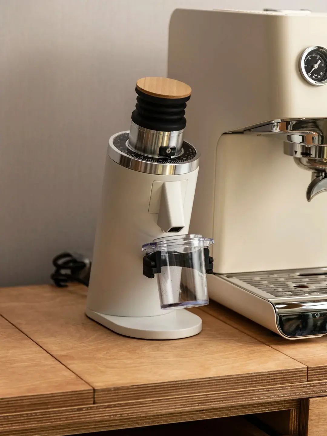 In-Depth Analysis of QIKA ELECTRIC’s Best-Selling Coffee Grinders