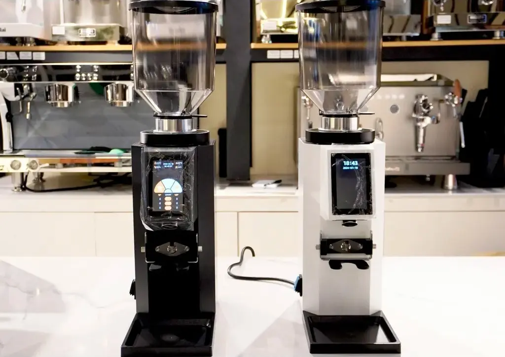 Commercial coffee grinderm2c